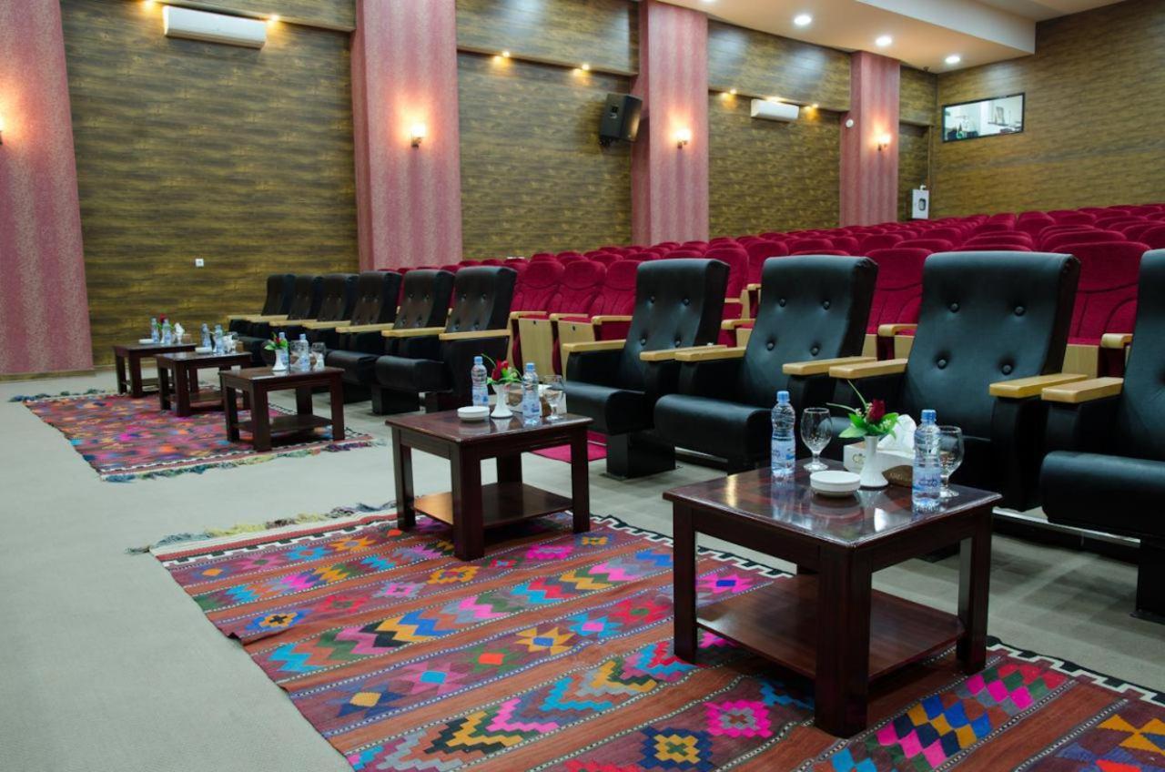 Arg Hotel Herat Exterior foto