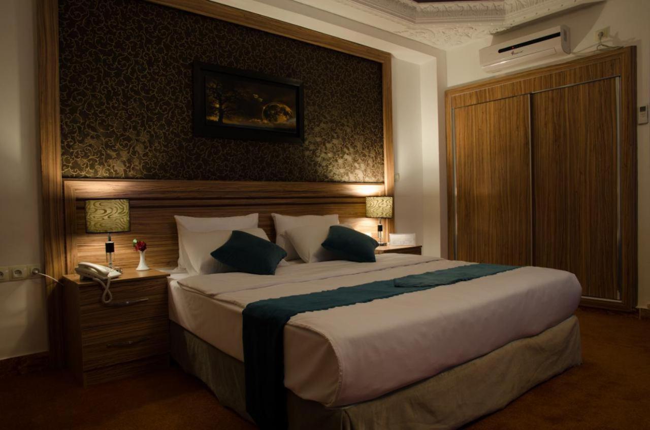 Arg Hotel Herat Exterior foto